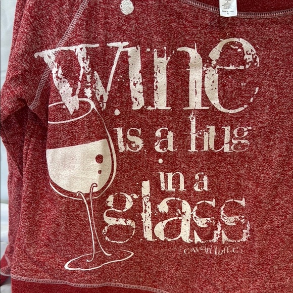 Cowgirl Tough, Red Wine Graphic Sweatshirt, size Medium, shoulder shirt - Picture 4 of 8